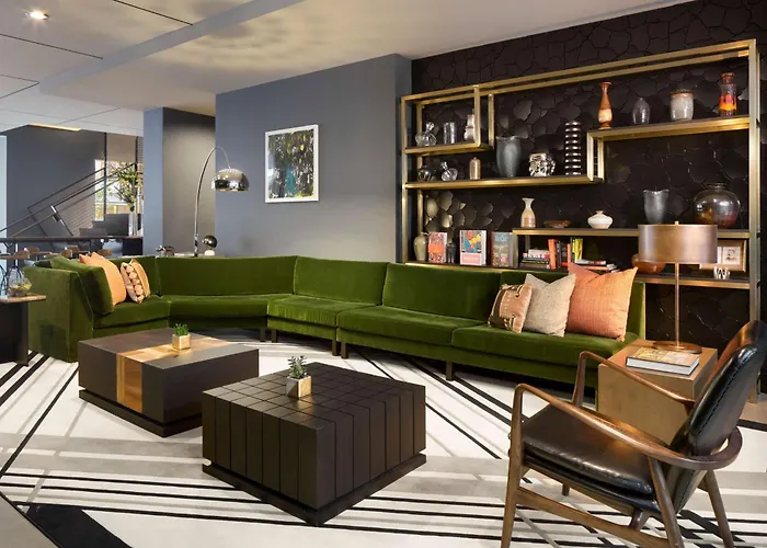 Thompson Seattle, By Hyatt